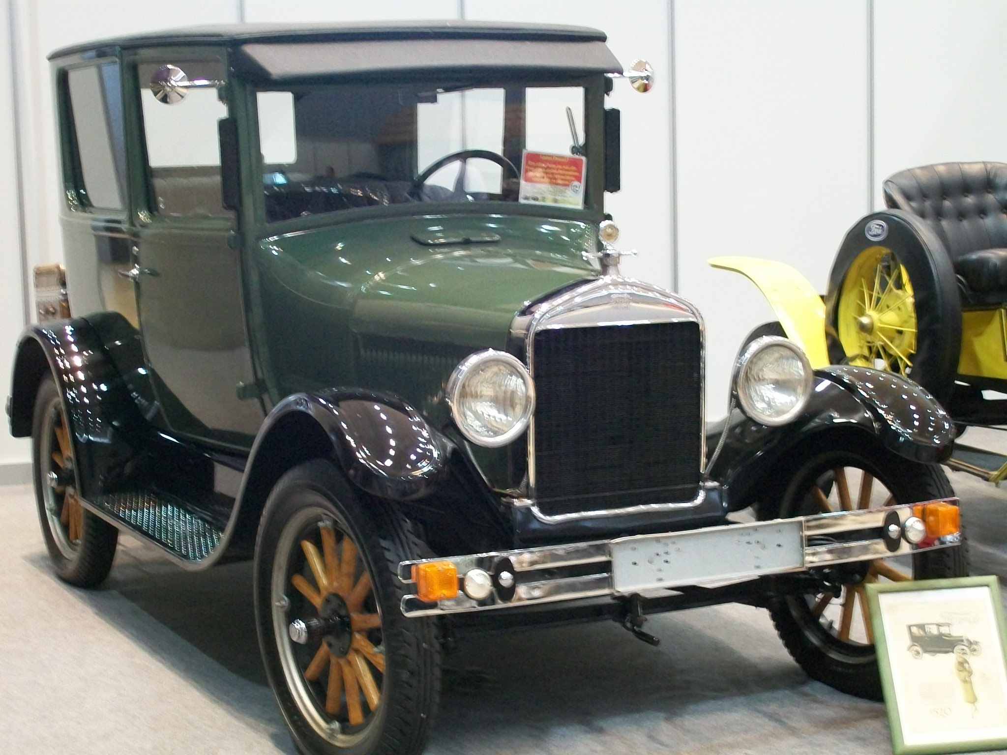 Ford T-Tudor Sedan